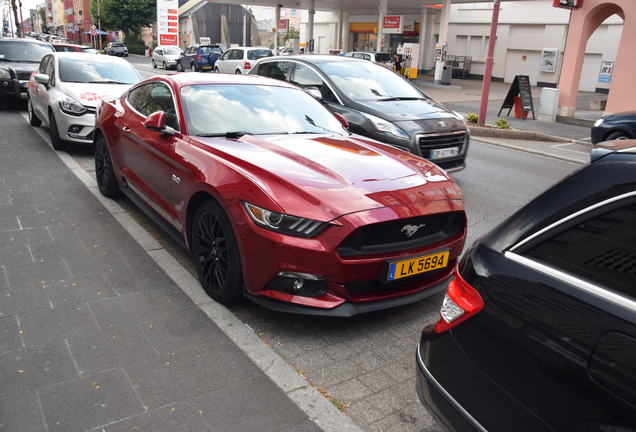 Ford Mustang GT 2015