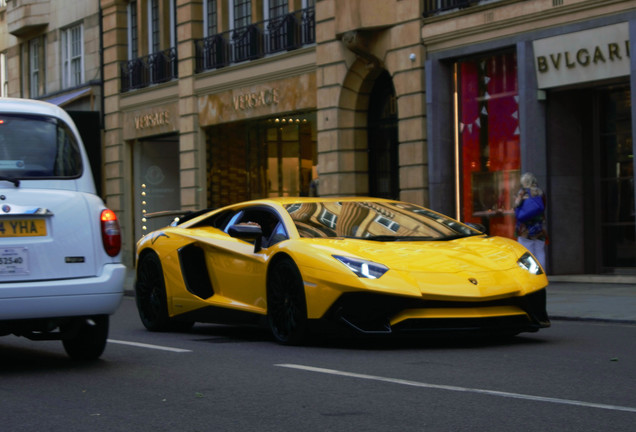 Lamborghini Aventador LP750-4 SuperVeloce