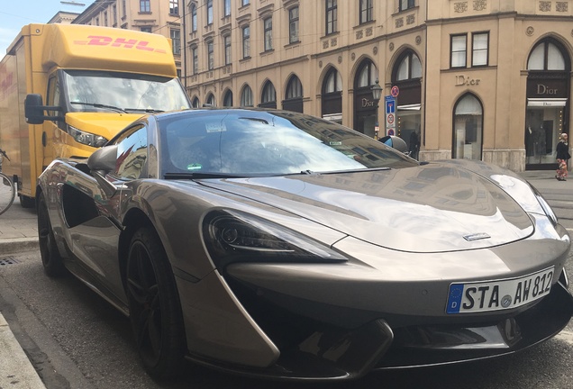 McLaren 570GT