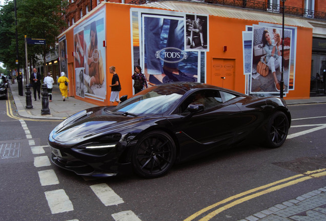 McLaren 720S