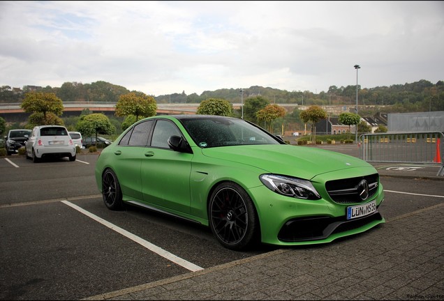 Mercedes-AMG C 63 S W205