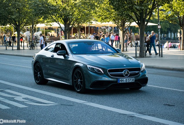 Mercedes-Benz S 63 AMG Coupé C217