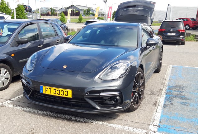 Porsche 971 Panamera Turbo Sport Turismo