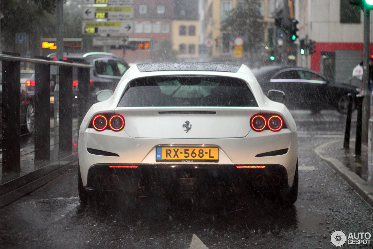 Ferrari GTC4Lusso