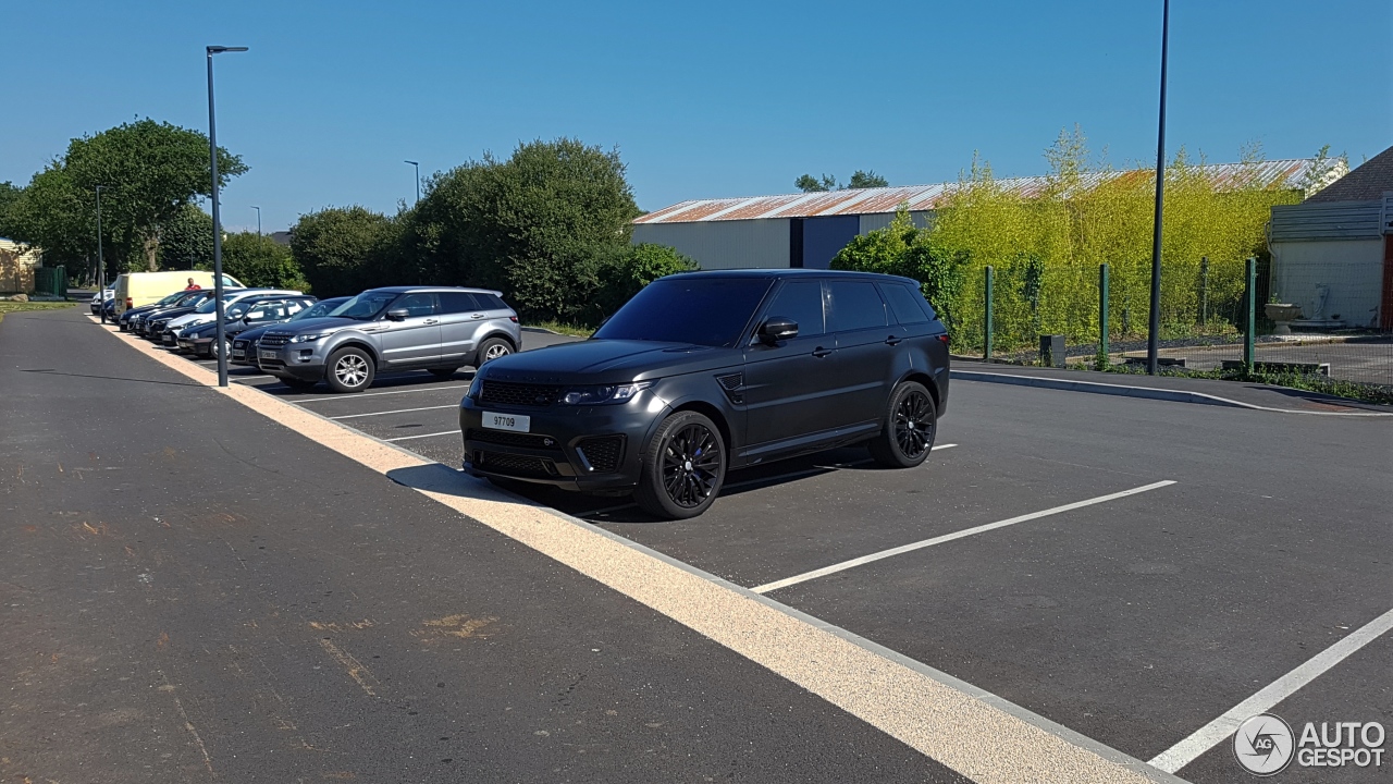 Land Rover Range Rover Sport SVR