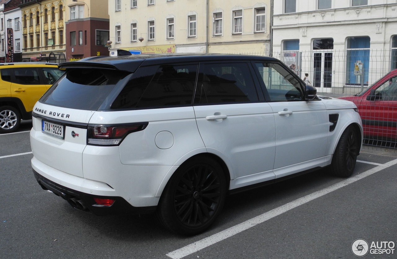 Land Rover Range Rover Sport SVR