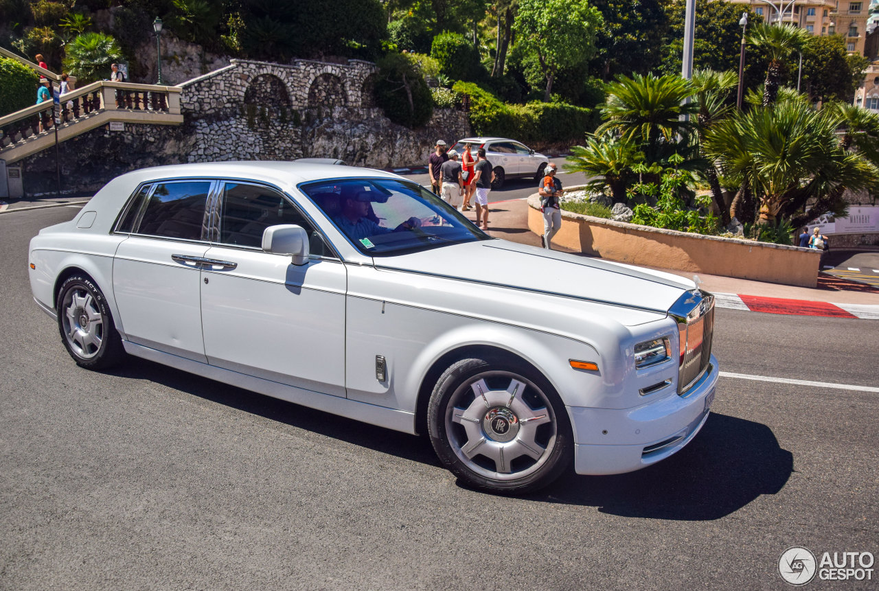 Rolls-Royce Phantom Series II Art Deco Collection