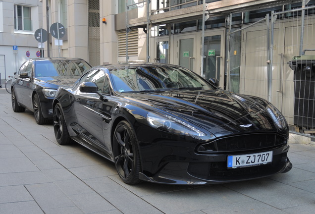 Aston Martin Vanquish S 2017