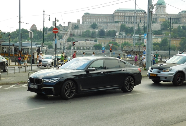 BMW M760Li xDrive