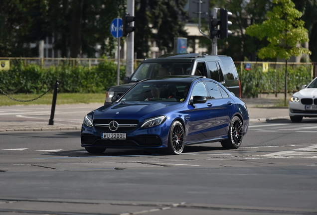 Mercedes-AMG C 63 S W205