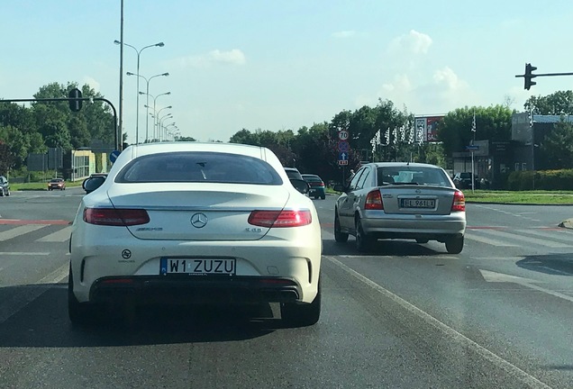 Mercedes-AMG S 63 Coupé C217