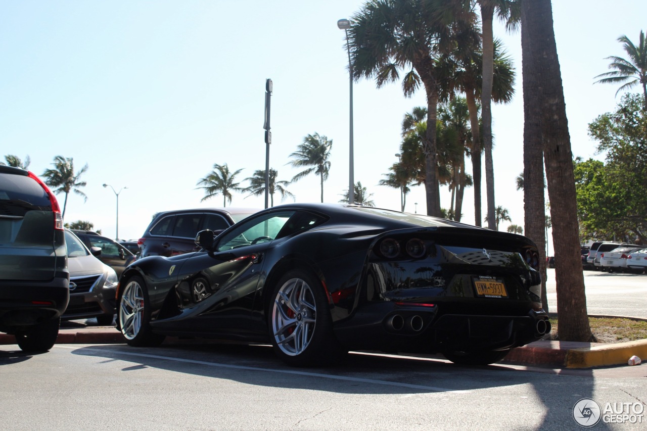 Ferrari 812 Superfast