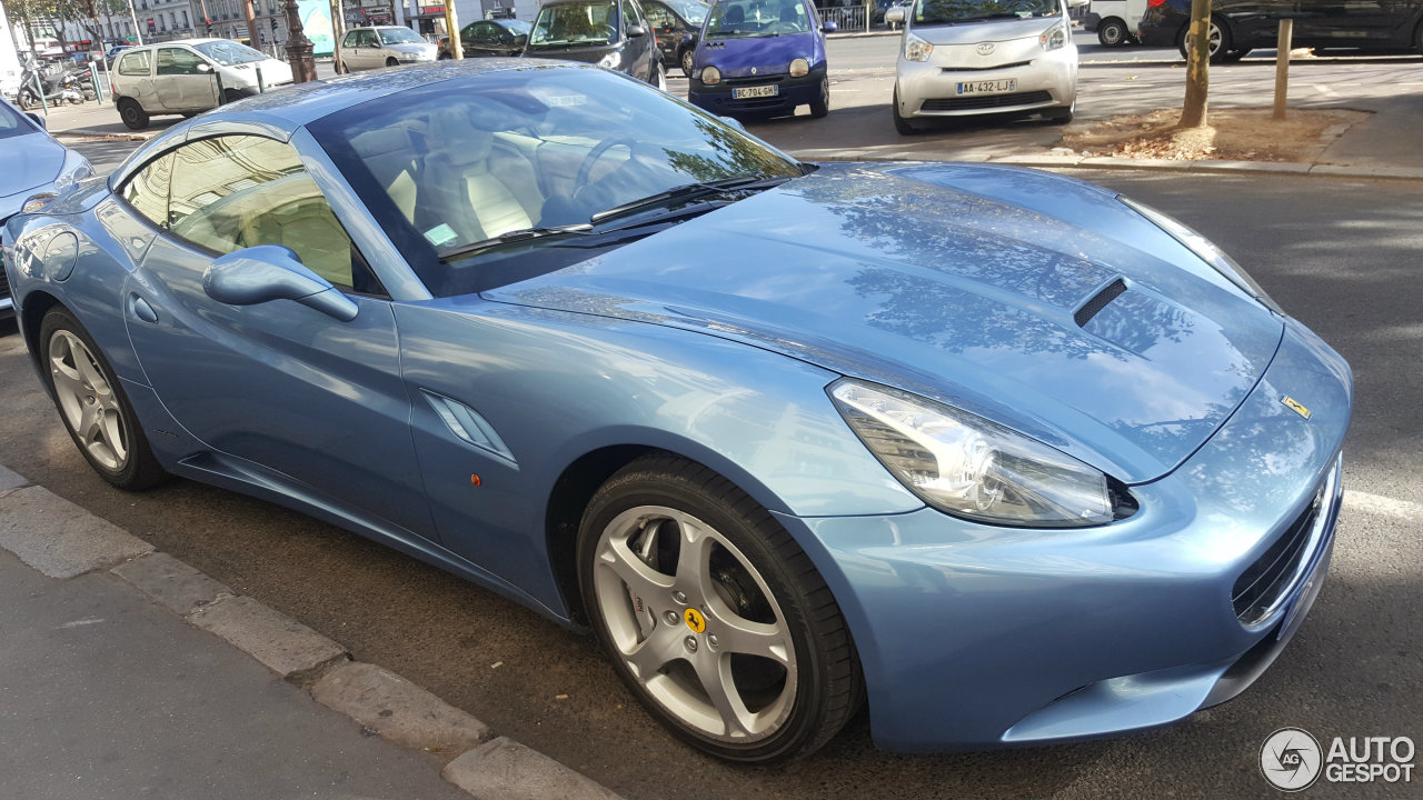 Ferrari California