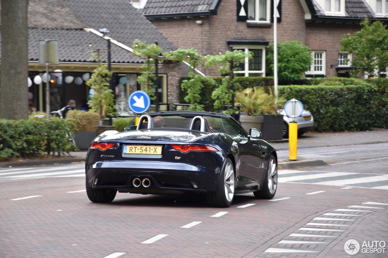 Jaguar F-TYPE S Convertible