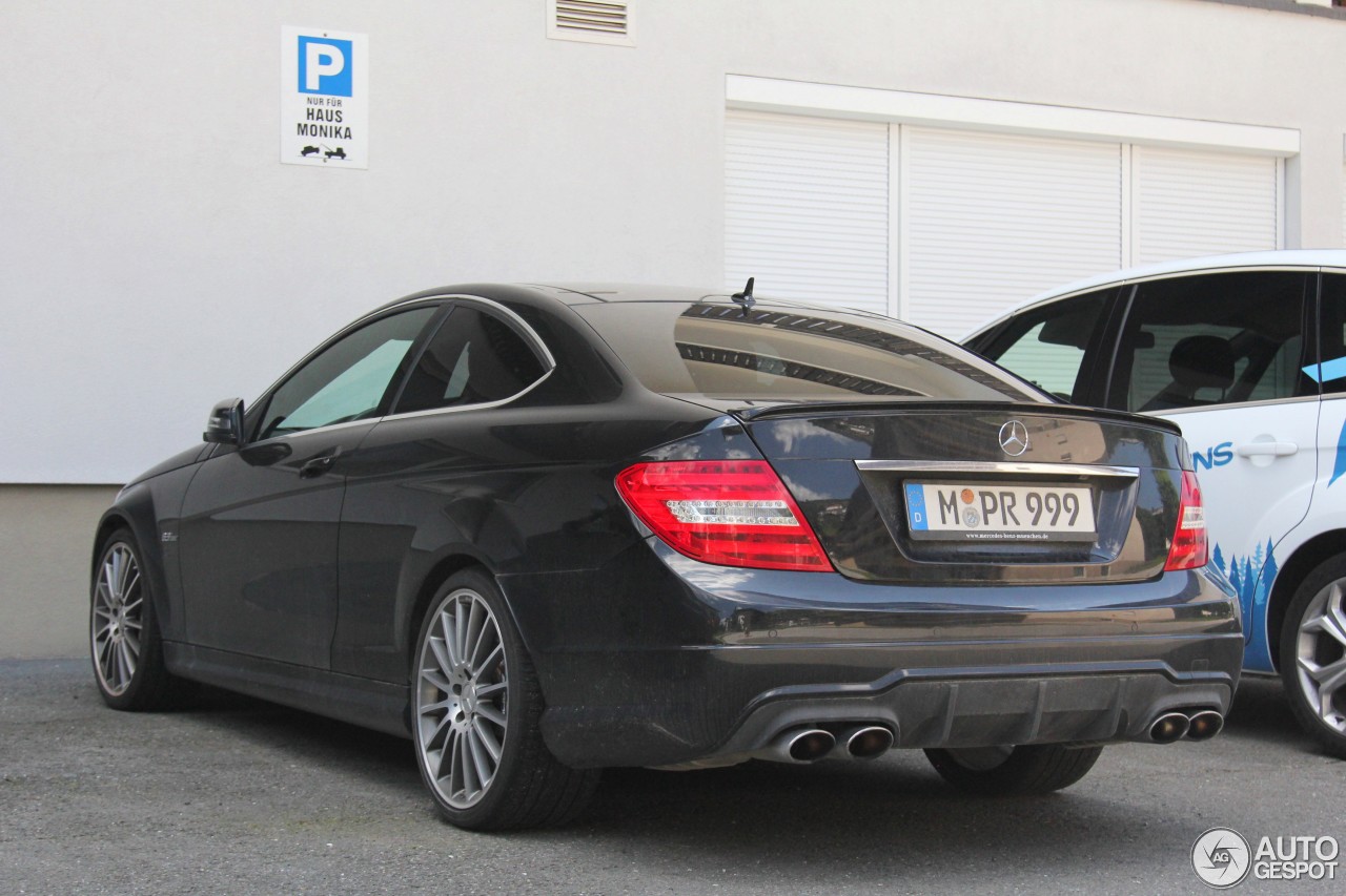 Mercedes-Benz C 63 AMG Coupé