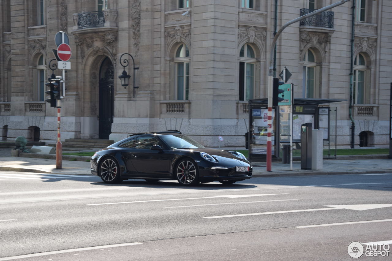 Porsche 991 Carrera 4S MkI