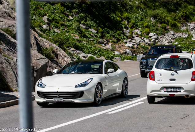 Ferrari GTC4Lusso