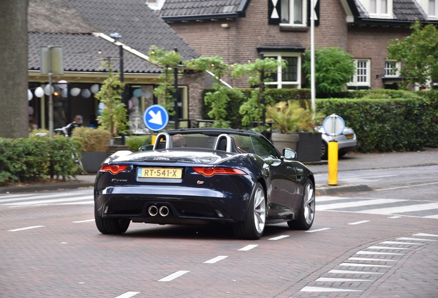 Jaguar F-TYPE S Convertible