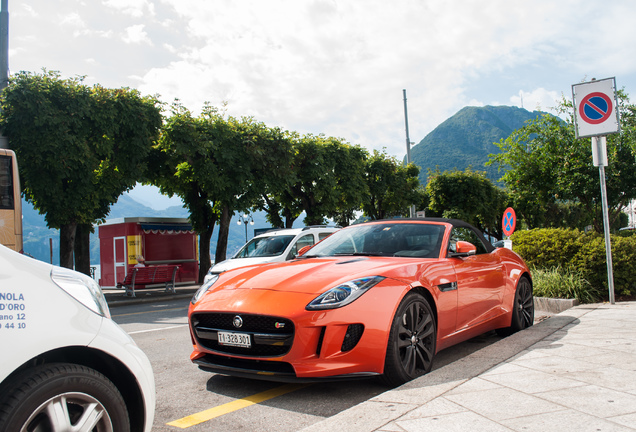 Jaguar F-TYPE S Convertible