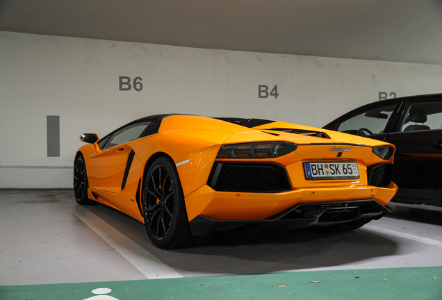 Lamborghini Aventador LP700-4 Roadster