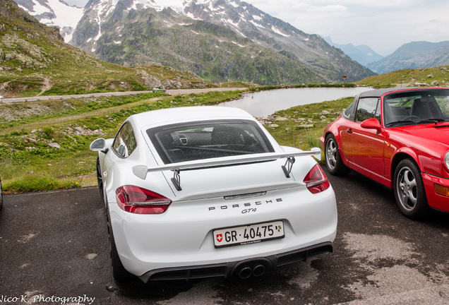 Porsche 981 Cayman GT4