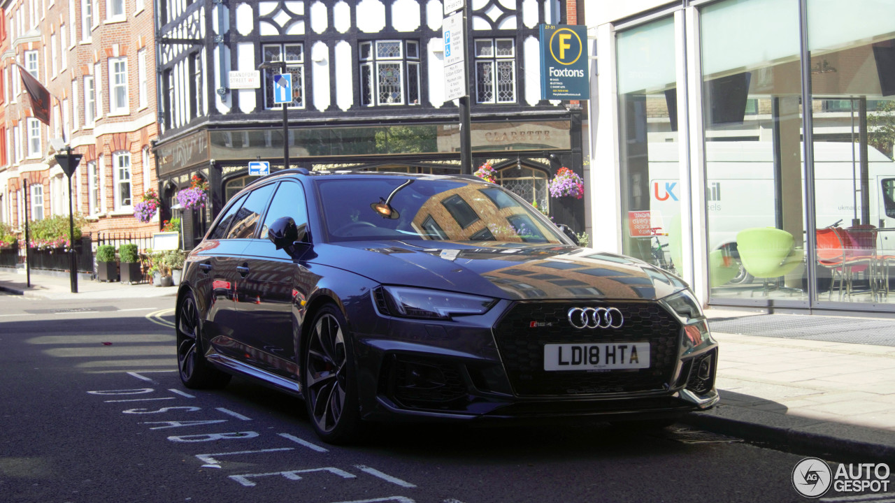 Audi RS4 Avant B9