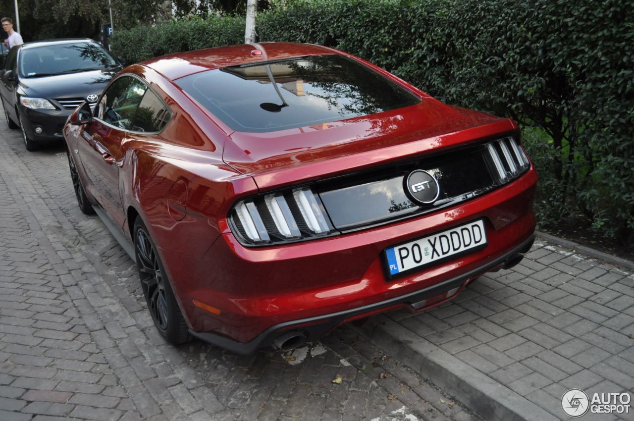 Ford Mustang GT 2015