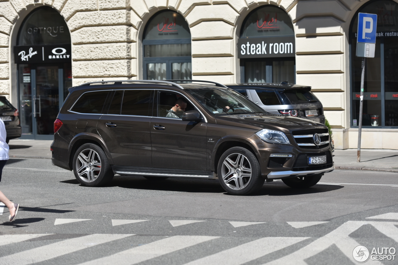 Mercedes-Benz GL 63 AMG X166