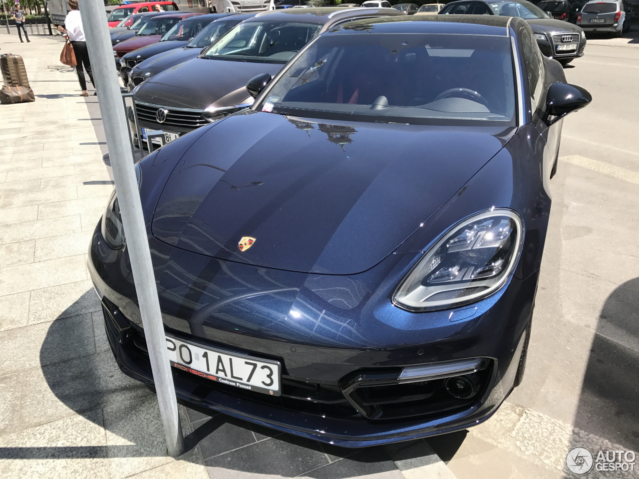 Porsche 971 Panamera Turbo