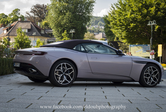 Aston Martin DB11 V8 Volante