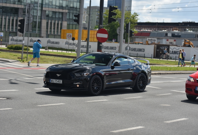 Ford Mustang GT 2015