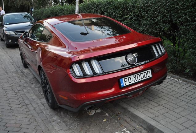 Ford Mustang GT 2015