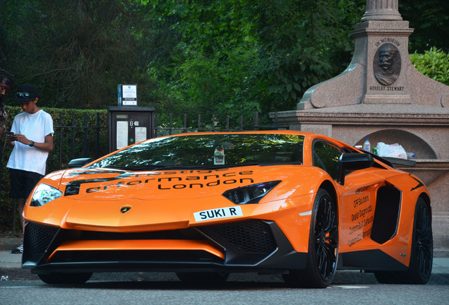 Lamborghini Aventador LP750-4 SuperVeloce