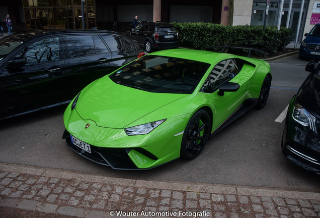 Lamborghini Huracán LP640-4 Performante