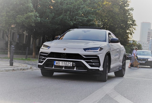 Lamborghini Urus