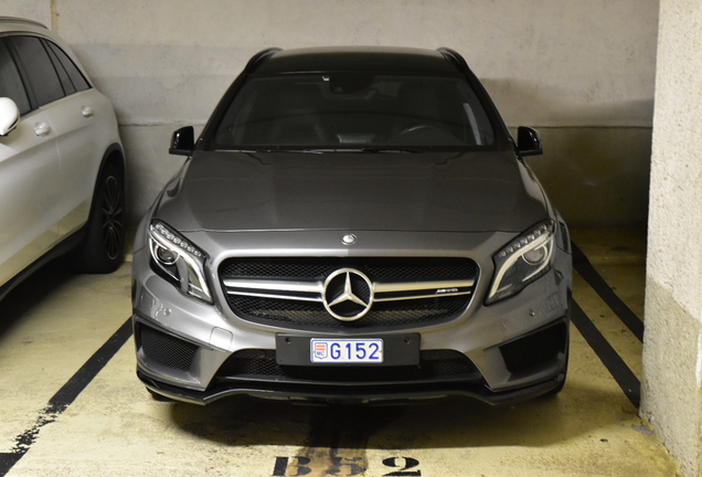 Mercedes-AMG GLA 45 X156