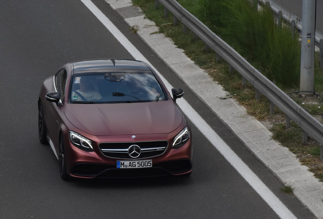 Mercedes-AMG S 63 Coupé C217