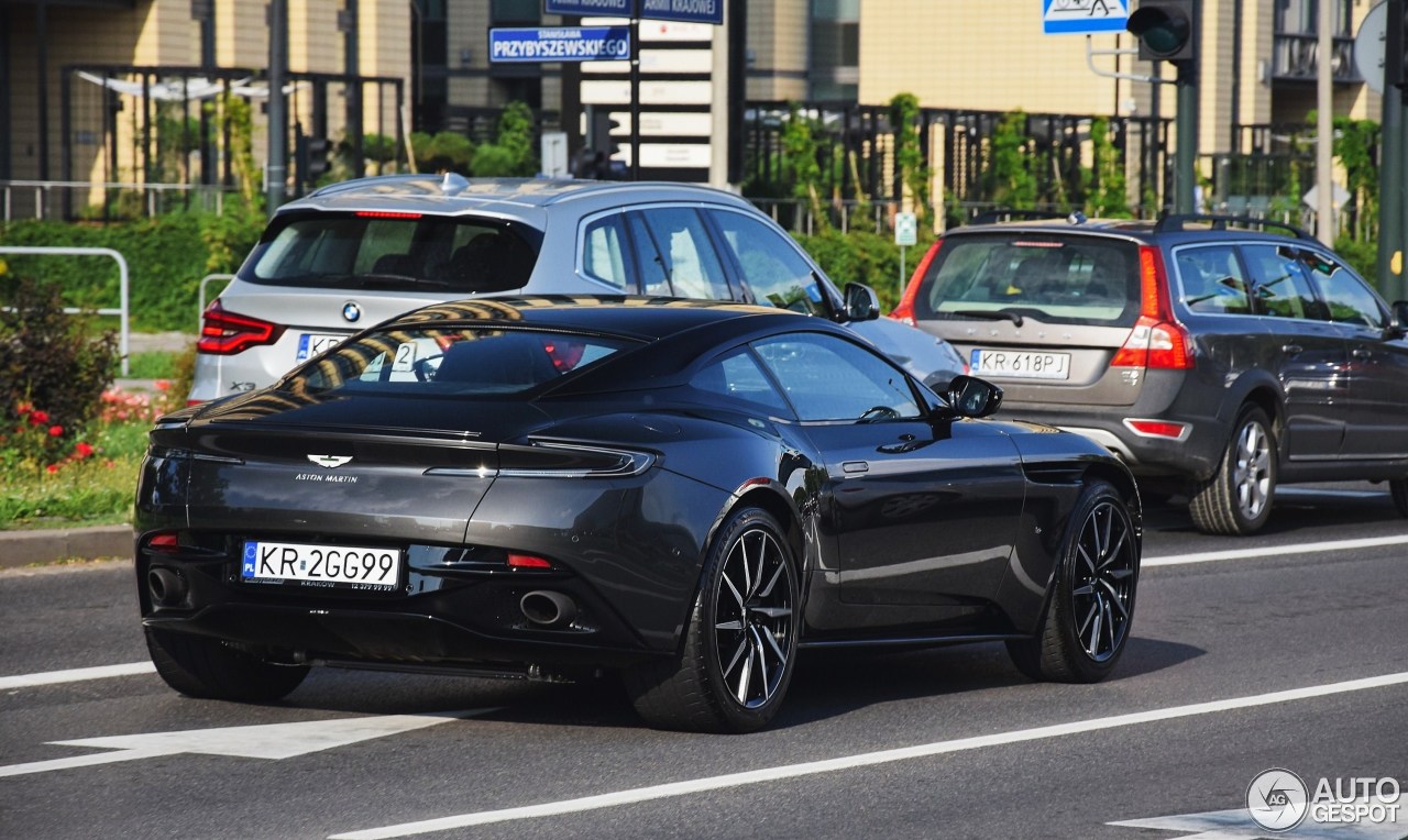 Aston Martin DB11