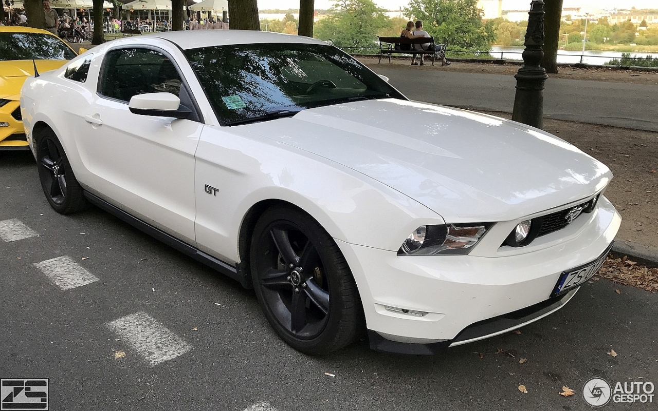 Ford Mustang GT 2010