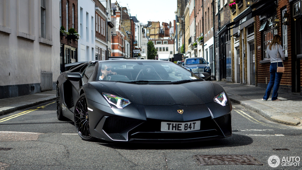 Lamborghini Aventador LP750-4 SuperVeloce Roadster