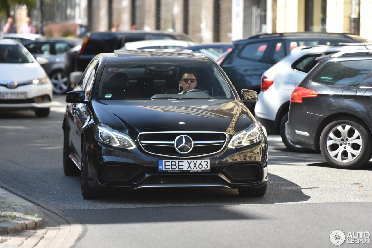 Mercedes-Benz E 63 AMG S W212