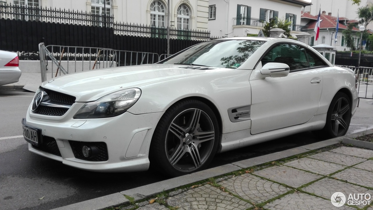 Mercedes-Benz SL 63 AMG