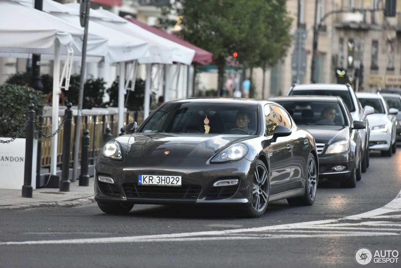 Porsche 970 Panamera GTS MkI