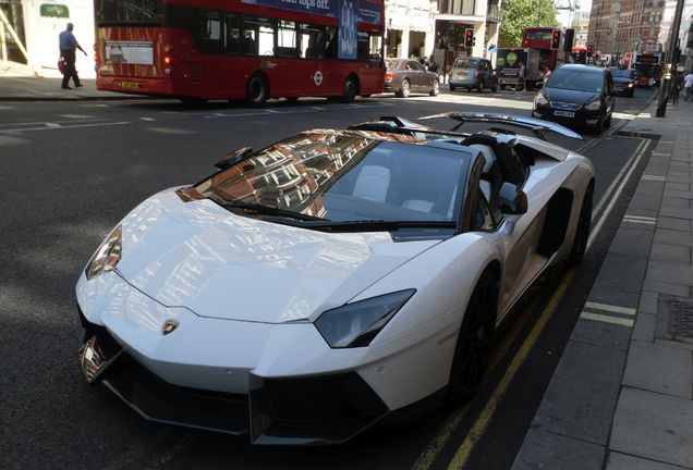 Lamborghini Aventador LP760-4 Roadster Novitec Torado