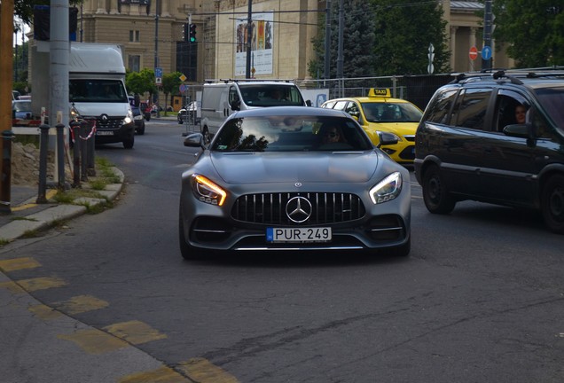 Mercedes-AMG GT C190 2017