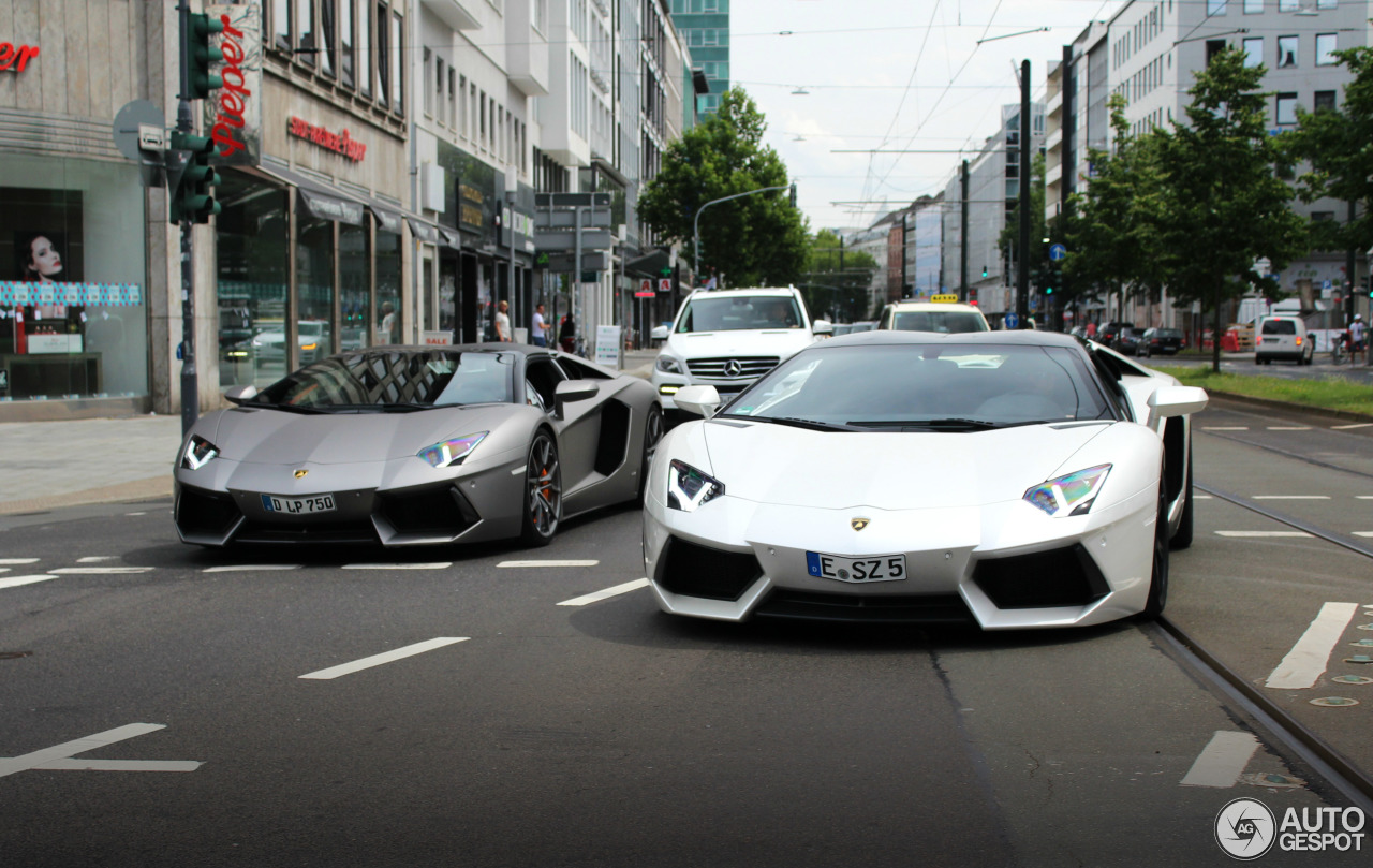 Lamborghini Aventador LP700-4 Roadster