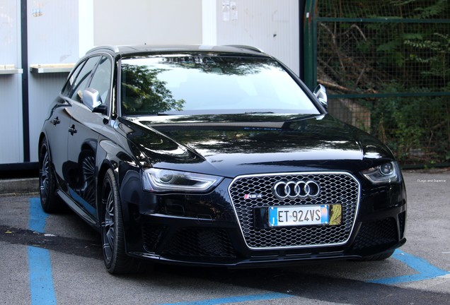 Audi RS4 Avant B8