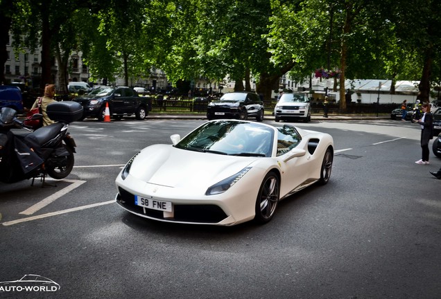 Ferrari 488 Spider