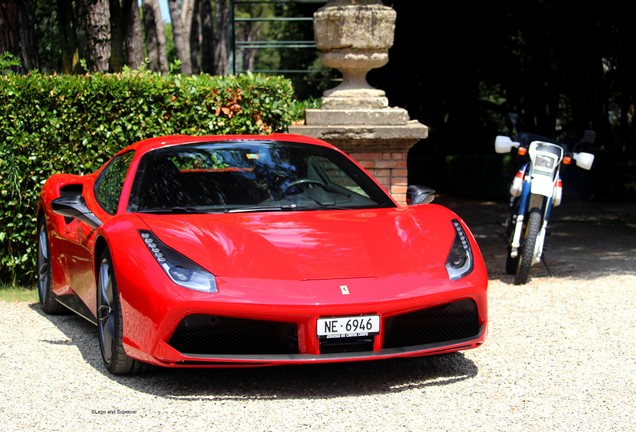 Ferrari 488 Spider