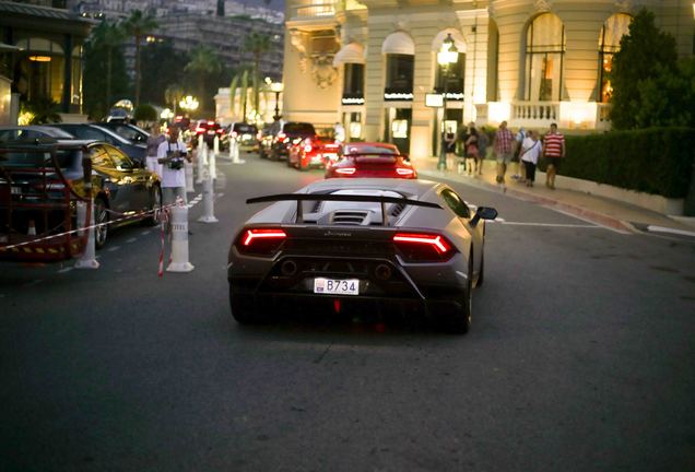 Lamborghini Huracán LP640-4 Performante